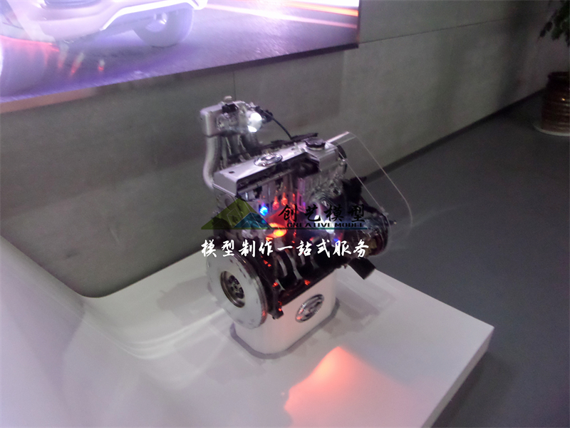 汽車發(fā)動機模型