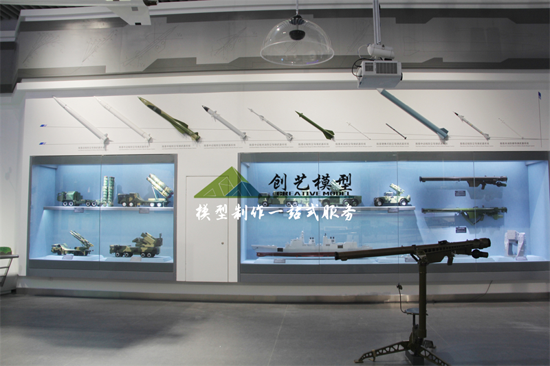 東風導(dǎo)彈車模型-北京軍博定制